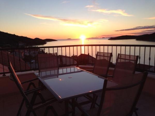 Apartments By The Sea Razanj, Rogoznica - 11347 외부 사진