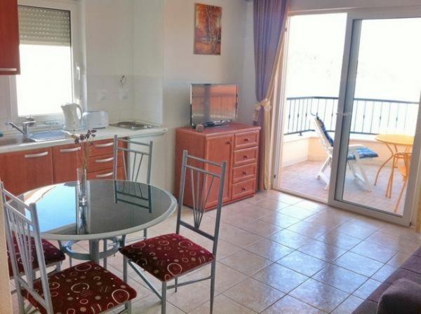 Apartments By The Sea Razanj, Rogoznica - 11347 객실 사진